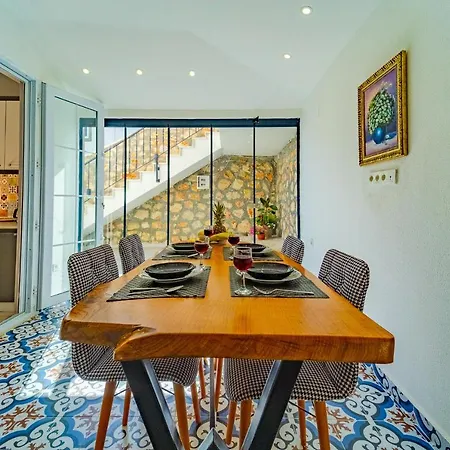 Alen Villa Kalkan